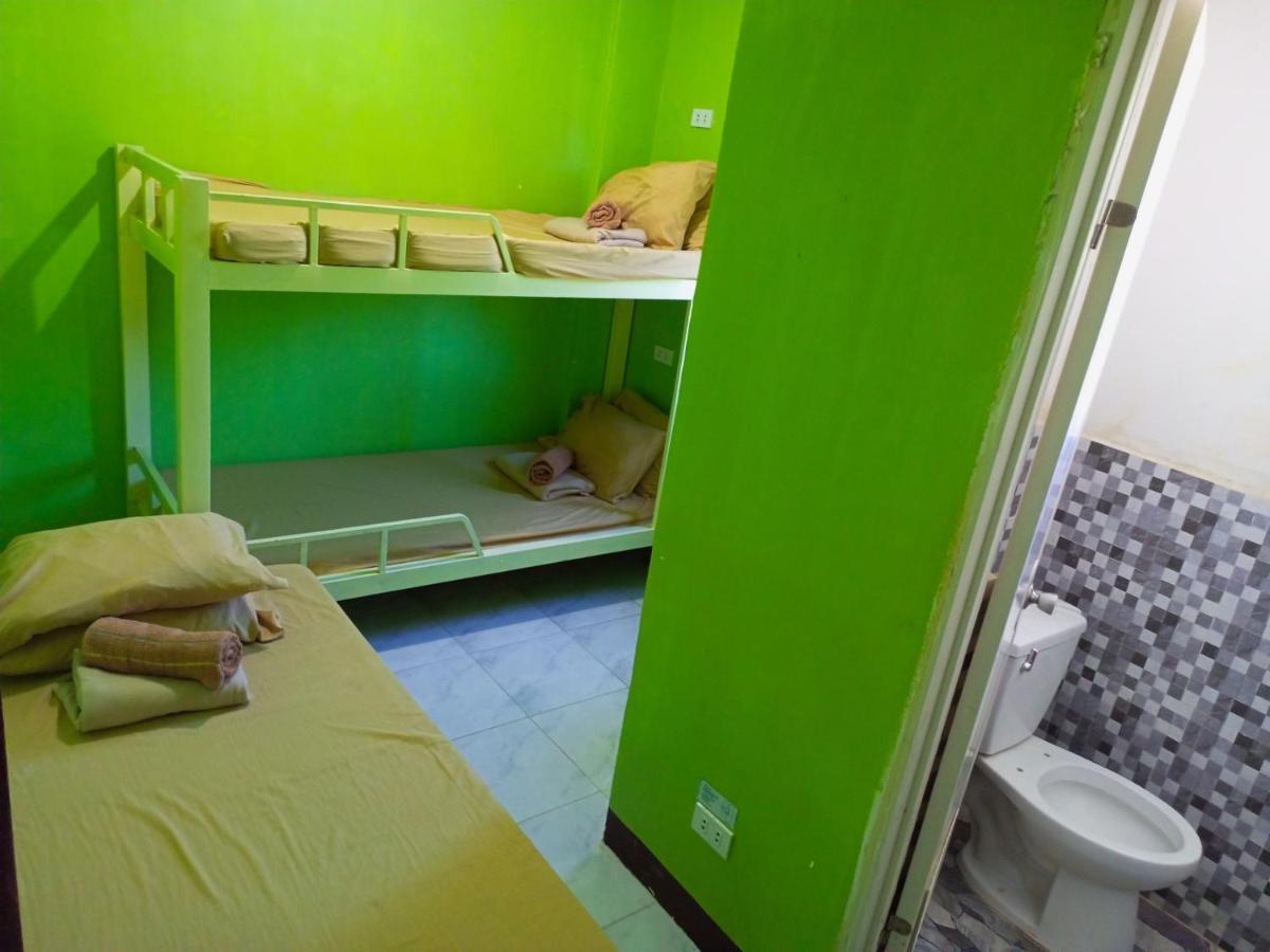 Marbeth Inn Coron Esterno foto