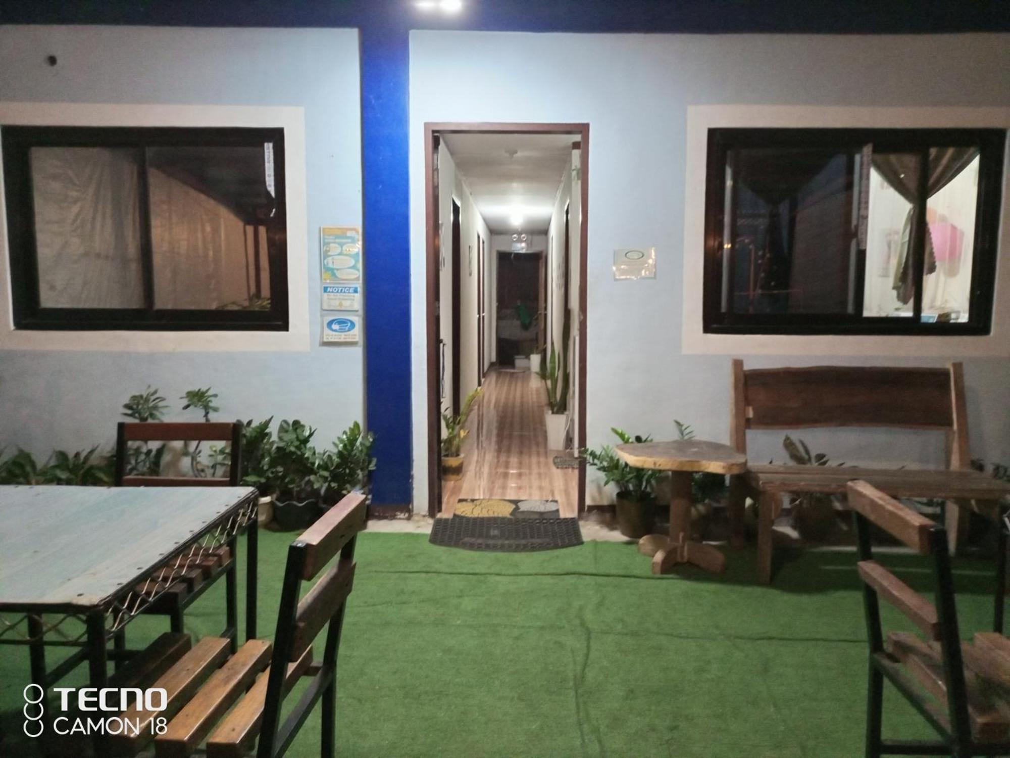 Marbeth Inn Coron Esterno foto